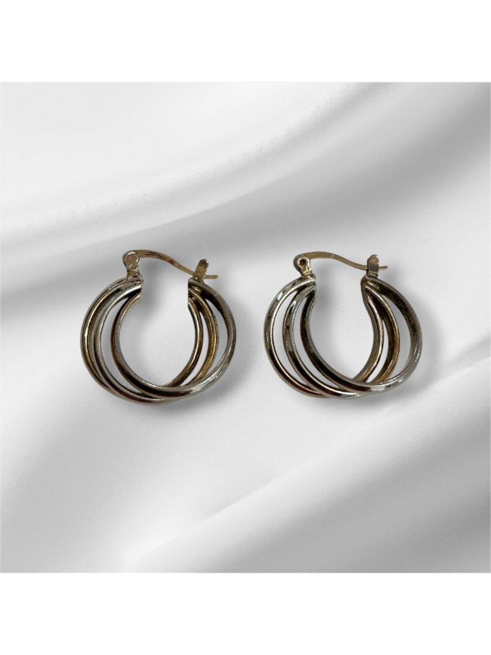Vintage Triple Hoop Earrings Silver Tone 1x1 Inches Classic Style